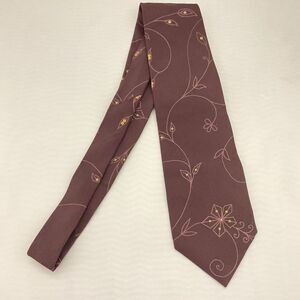 #5577 XMI Platinum Men's Maroon with Floral Pattern Necktie. Tie 57x4